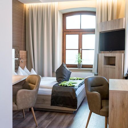Hotel Angerbraeu Мурнау-ам-Штаффельзее Экстерьер фото