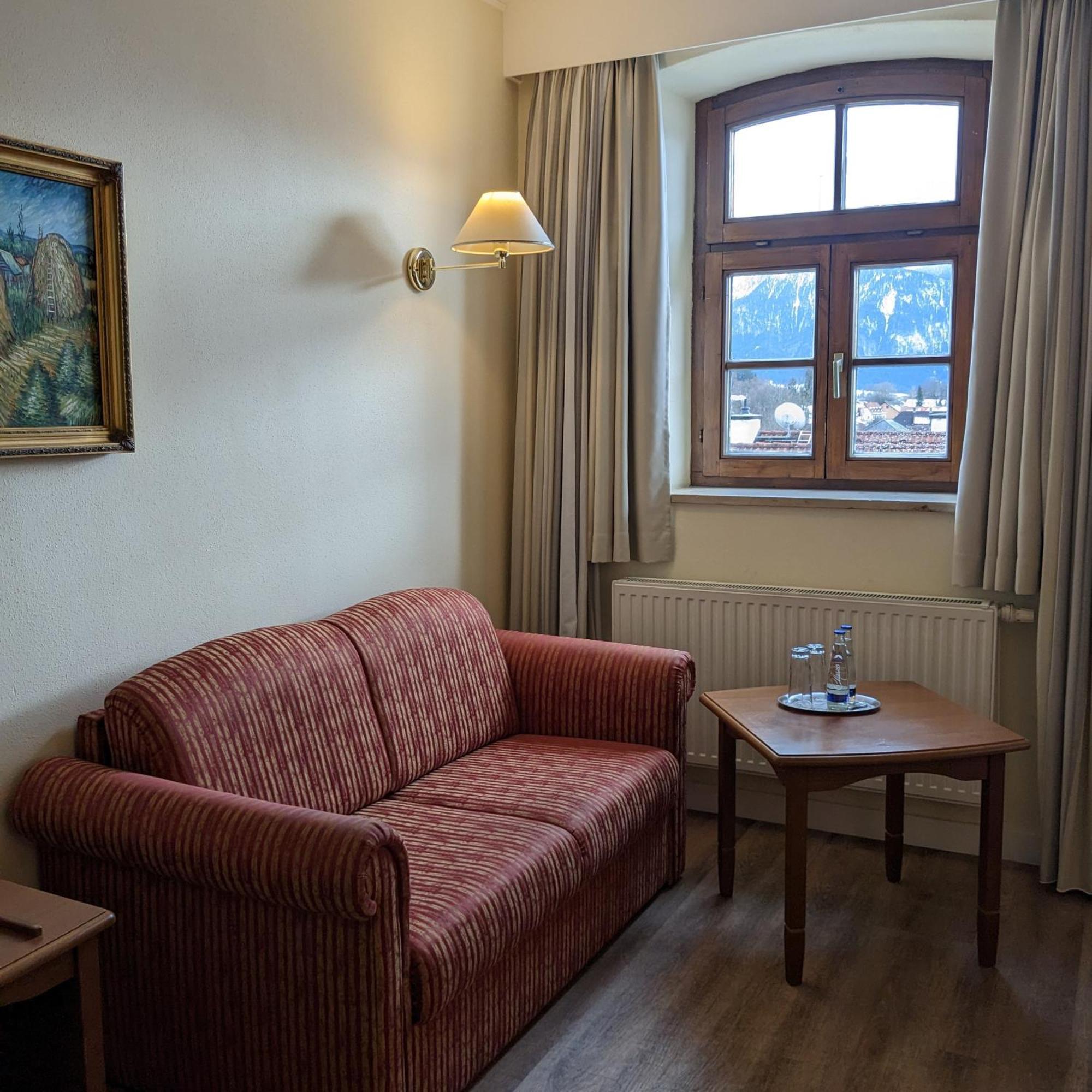 Hotel Angerbraeu Мурнау-ам-Штаффельзее Экстерьер фото