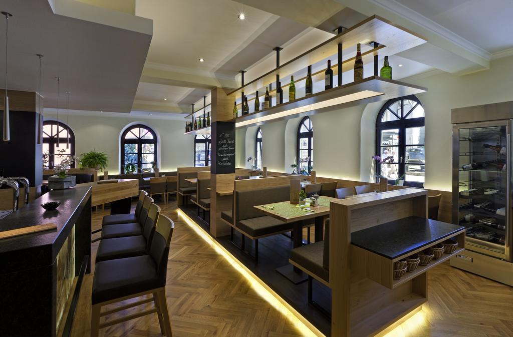 Hotel Angerbraeu Мурнау-ам-Штаффельзее Экстерьер фото